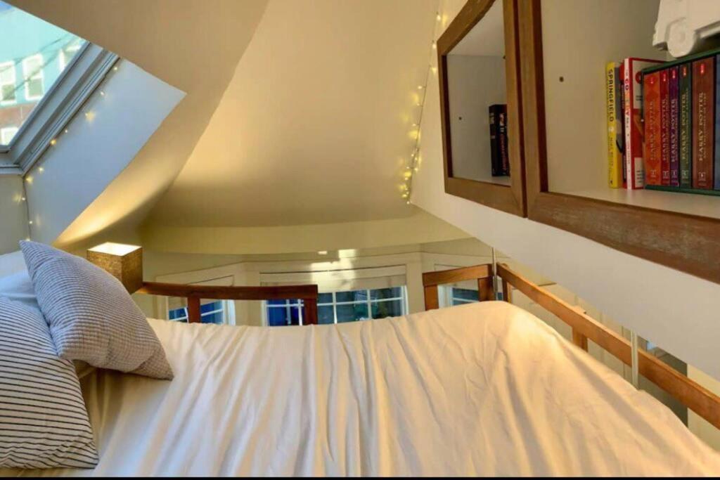 西雅图Adorable Cozy House With Parking And Loft!别墅 外观 照片